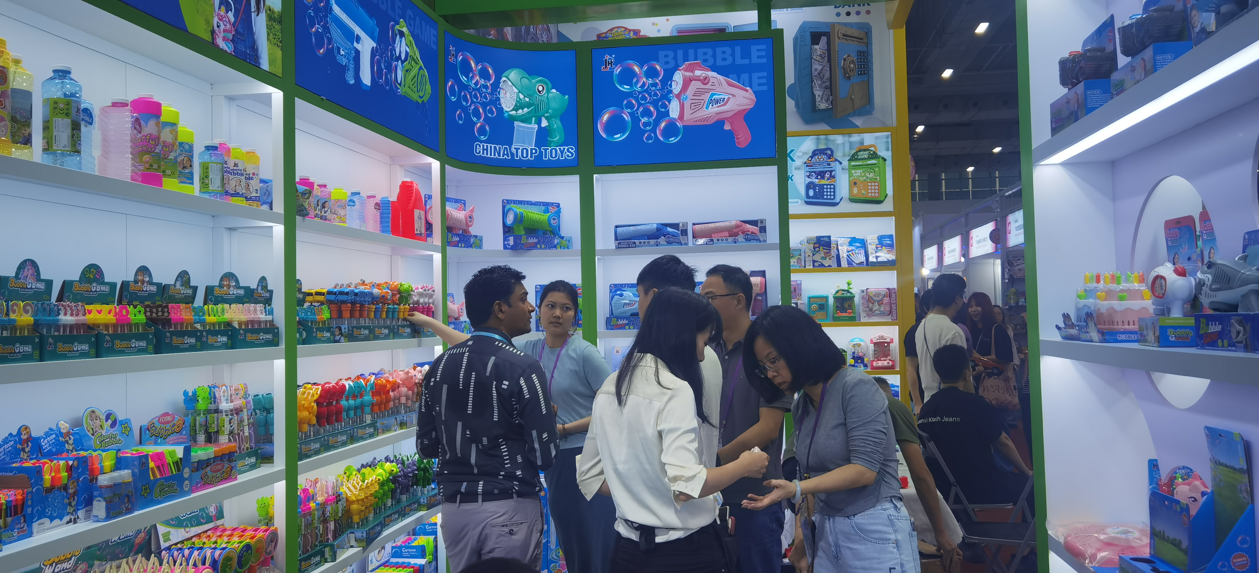 玩具.jpg